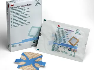 3M Tegaderm Silicone Foam Border, Schaumverband 10 x 10 cm (10 Stck.)